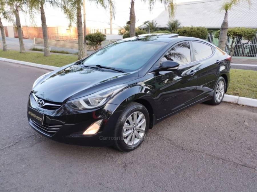 HYUNDAI - ELANTRA - 2014/2015 - Preta - R$ 77.900,00